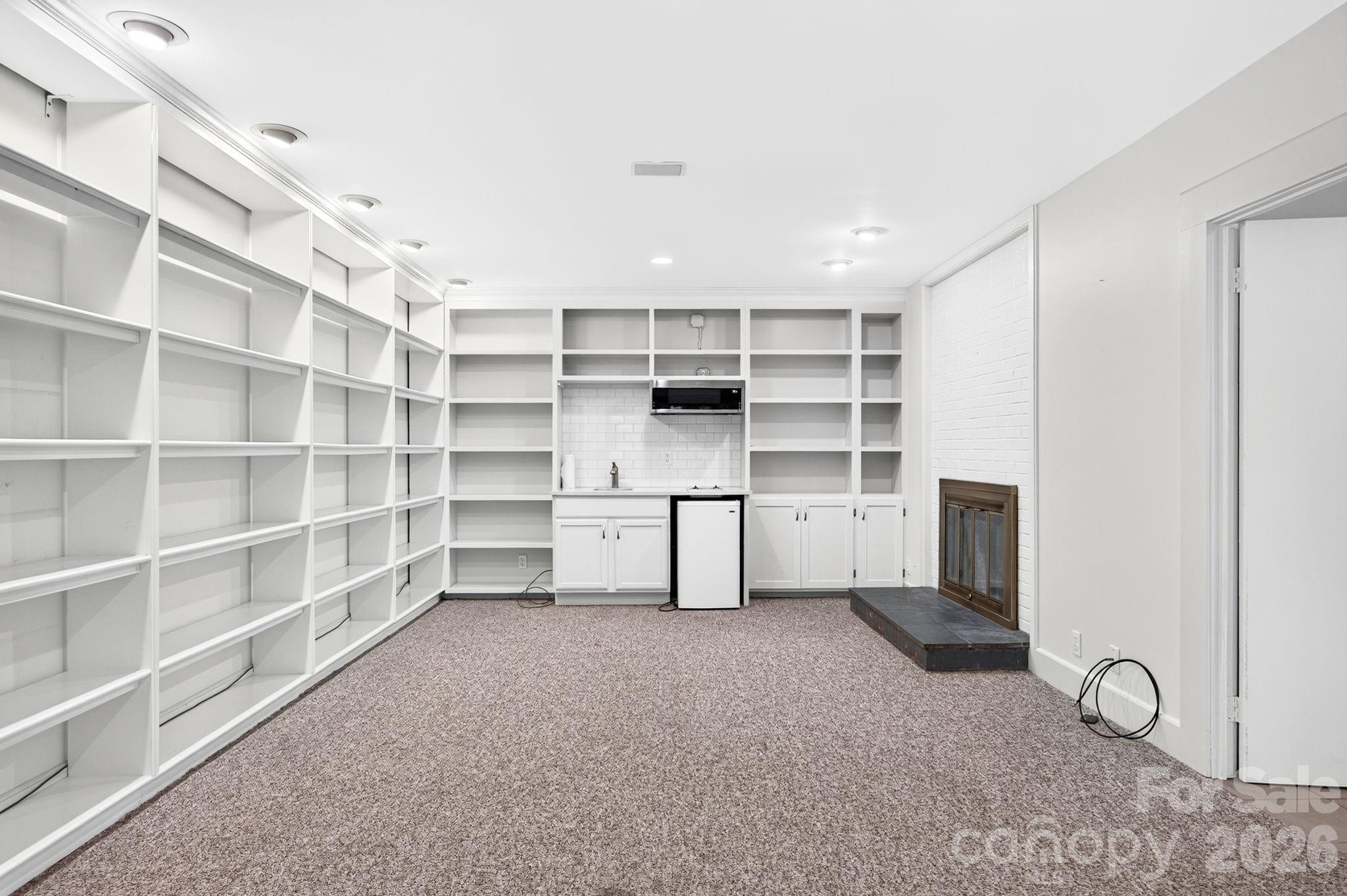 159 Kimberly Avenue Property Photo 35