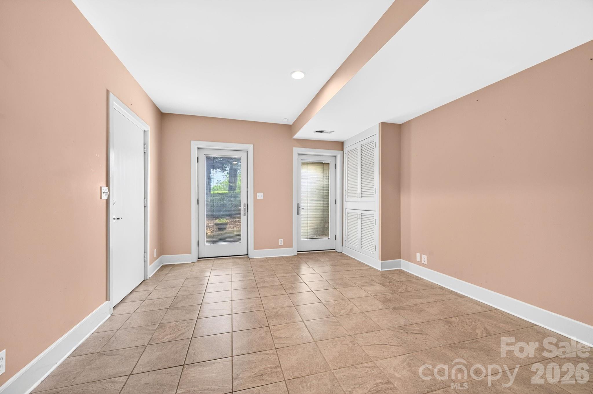 159 Kimberly Avenue Property Photo 38