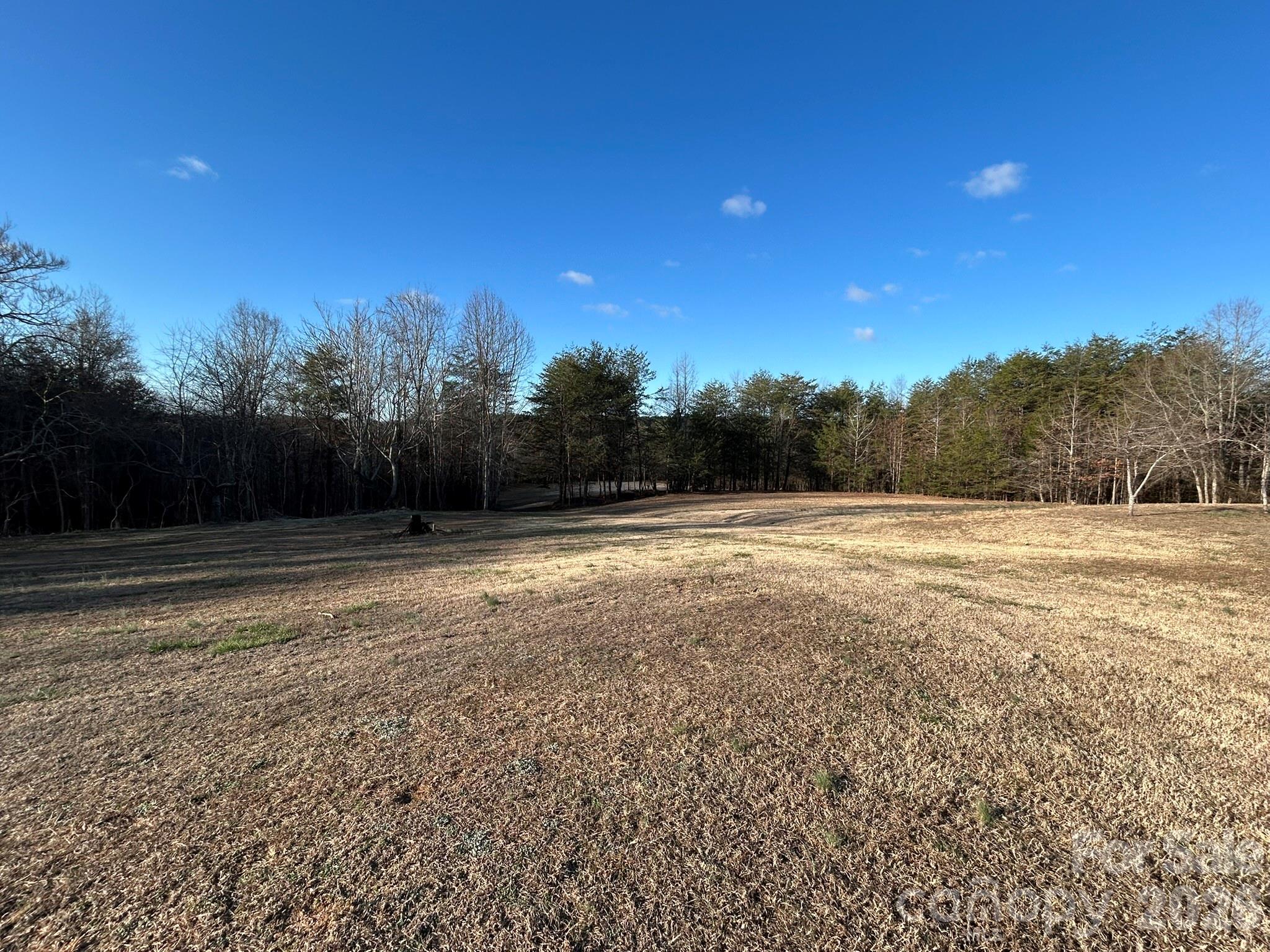 3343 Hollis Road Property Photo 6
