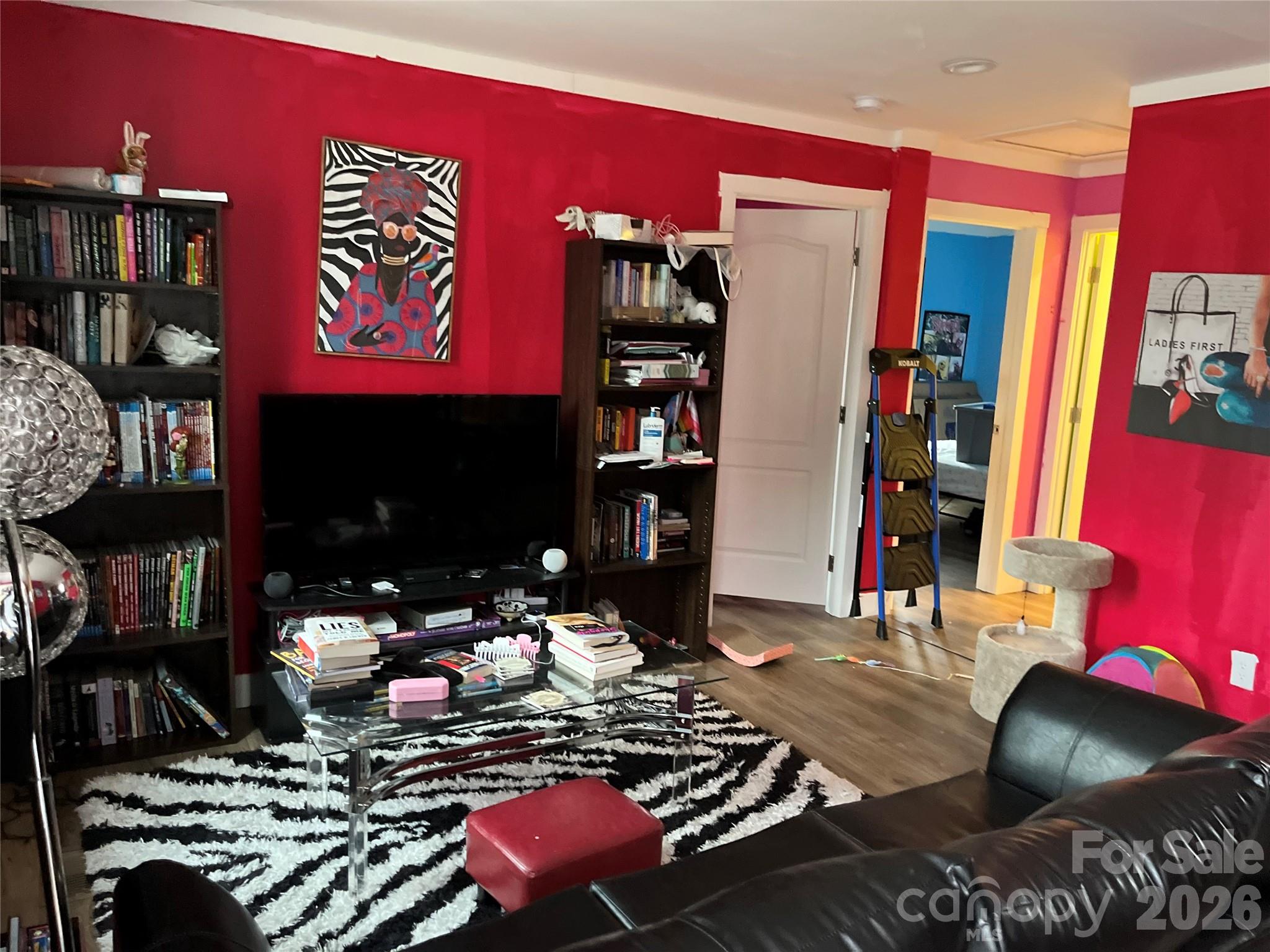 100 Amber Court Property Photo 2