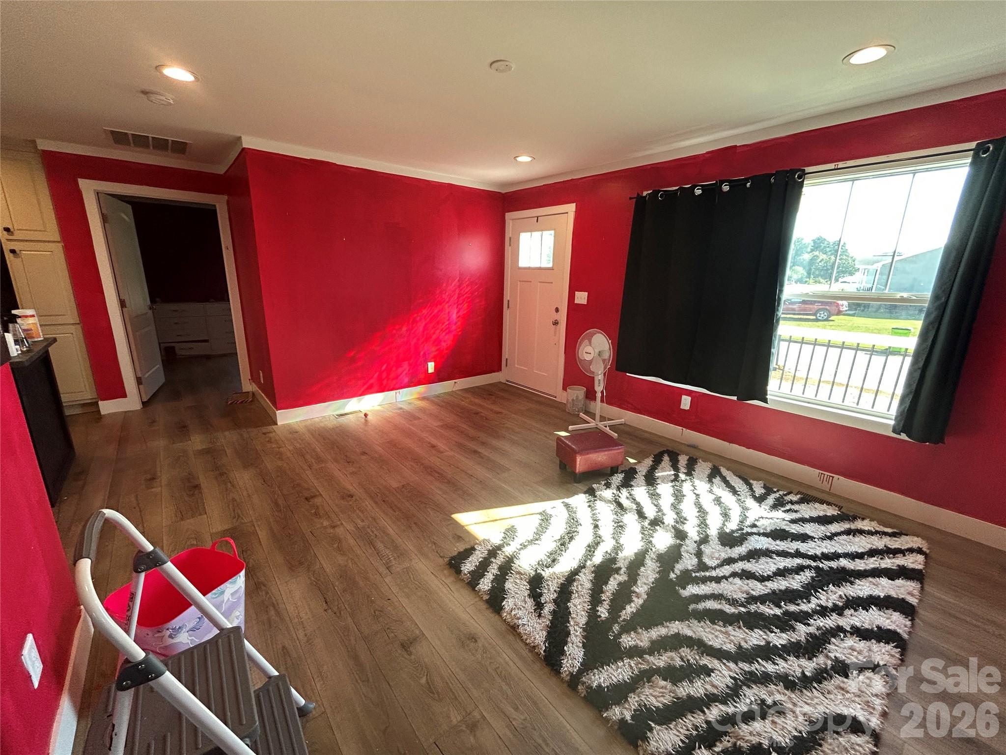 100 Amber Court Property Photo 3
