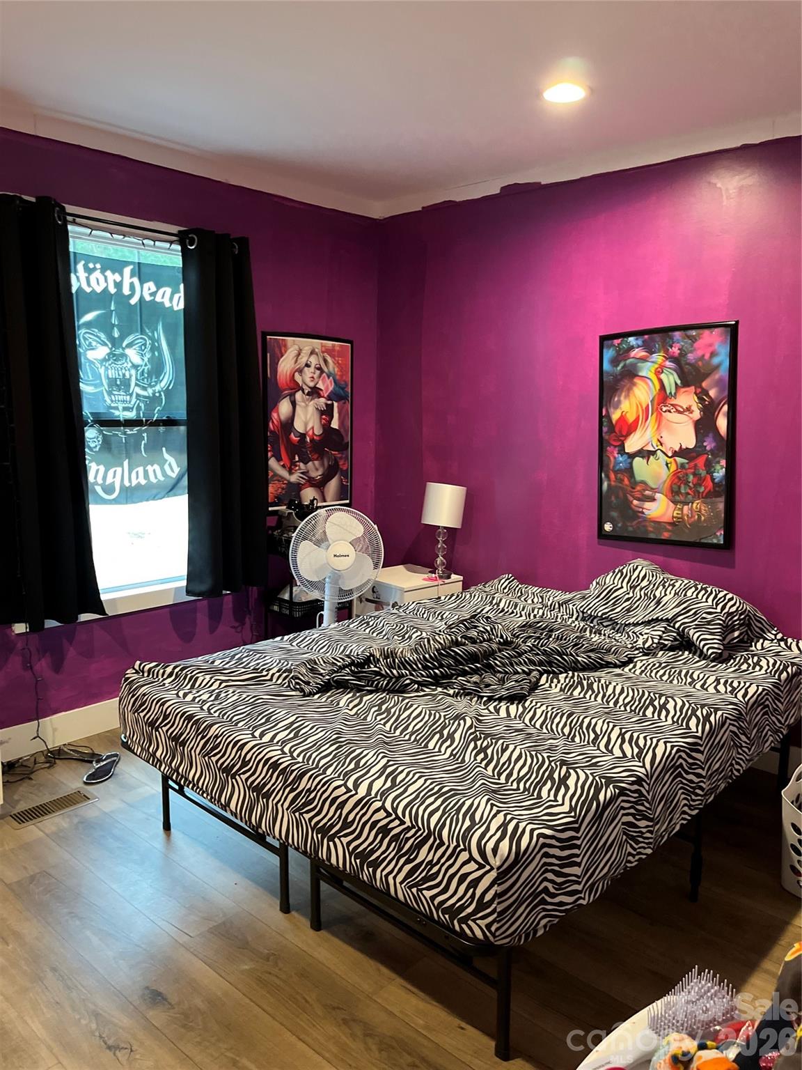 100 Amber Court Property Photo 4