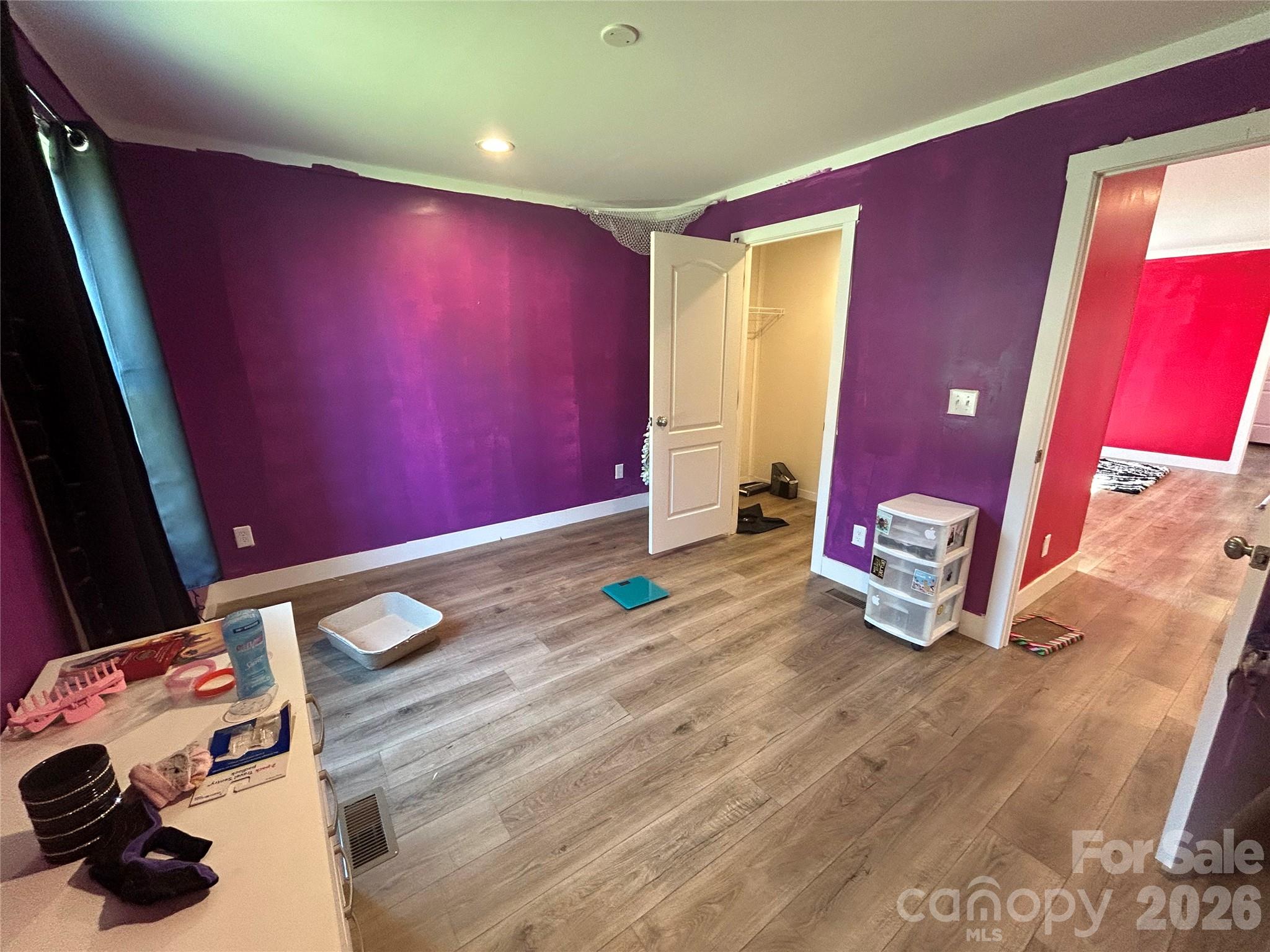 100 Amber Court Property Photo 6