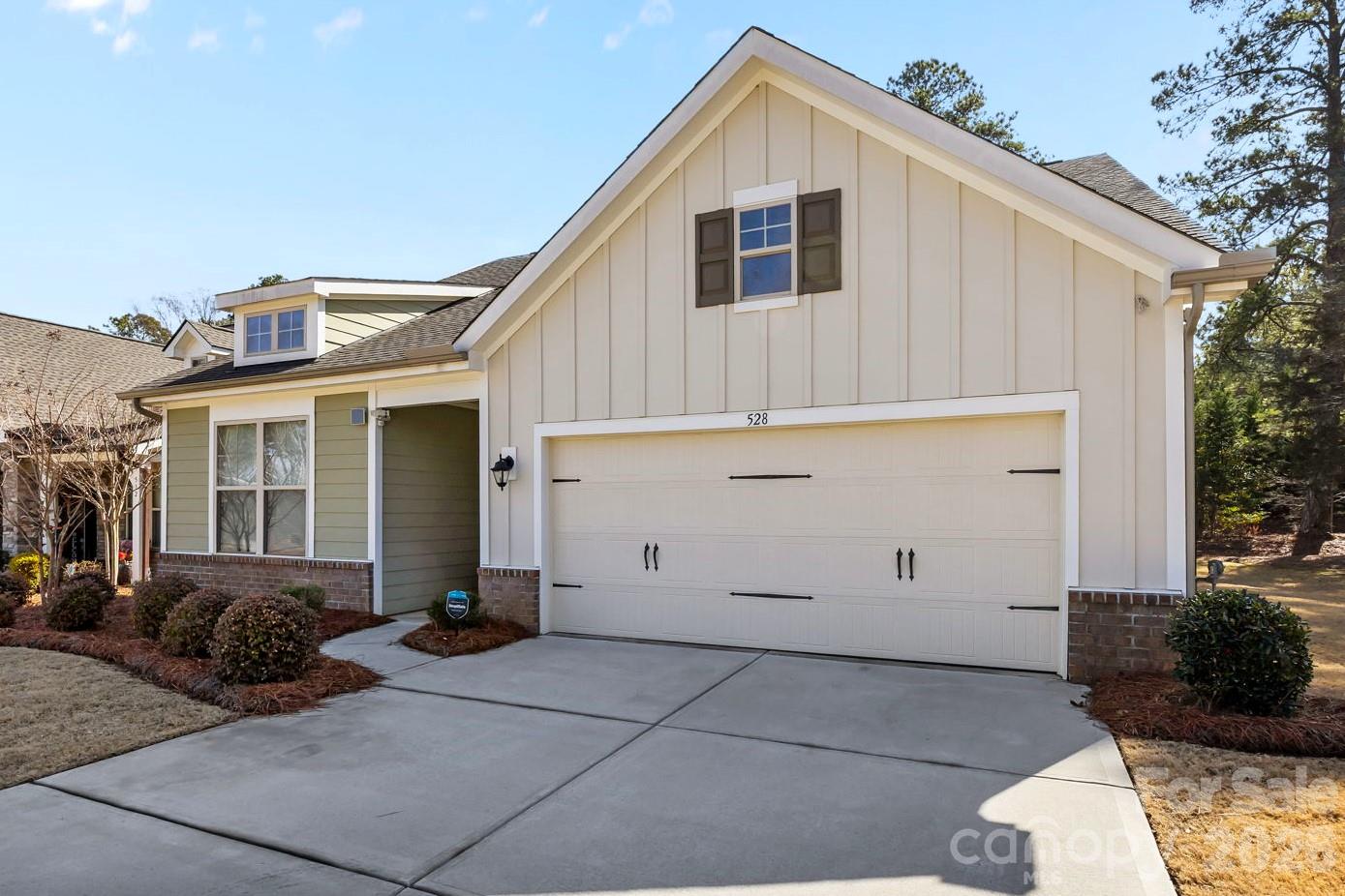 528 Rustlewood Way Property Photo 1