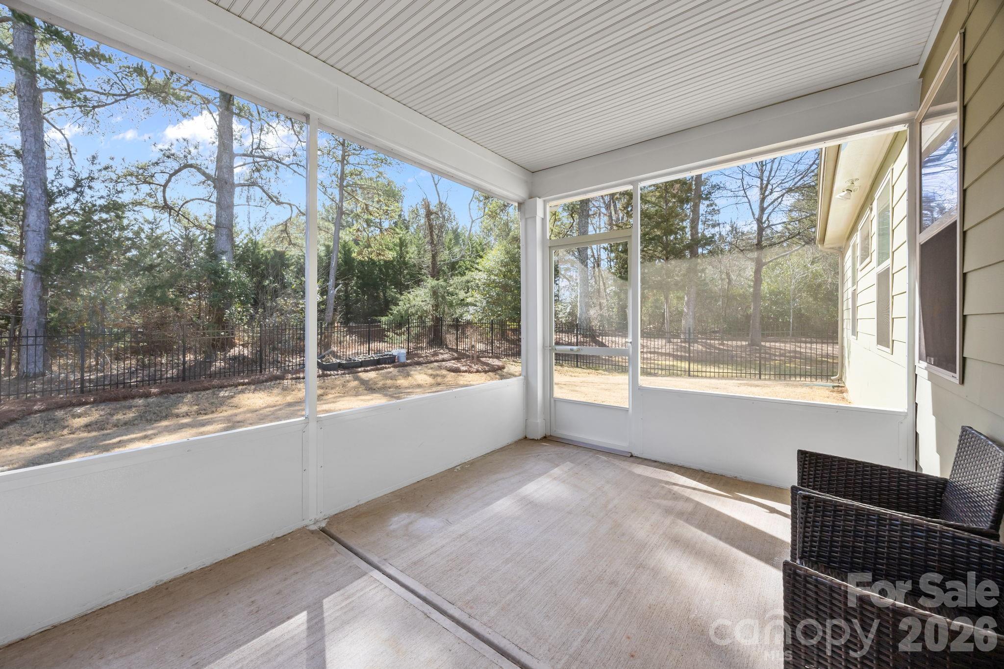 528 Rustlewood Way Property Photo 25