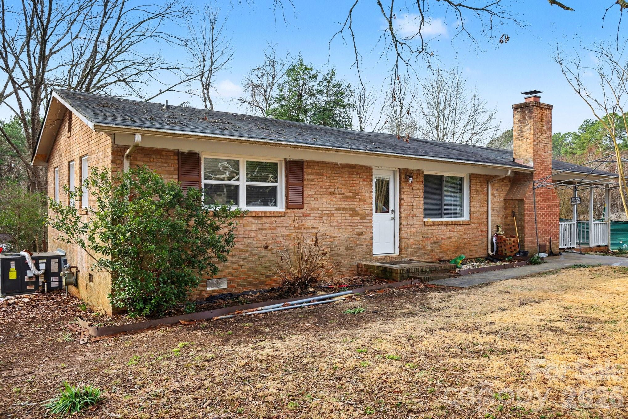 128 Paul Snipes Road Property Photo 2
