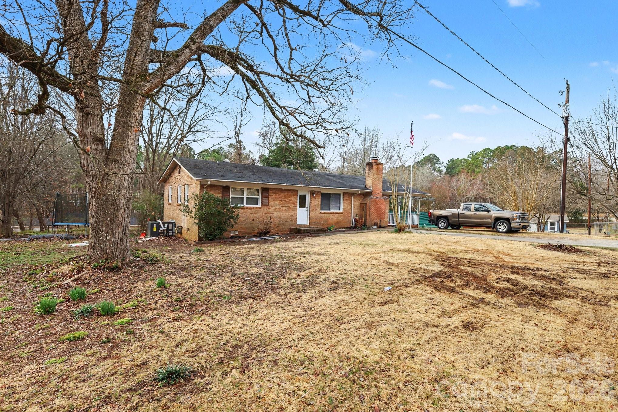 128 Paul Snipes Road Property Photo 3