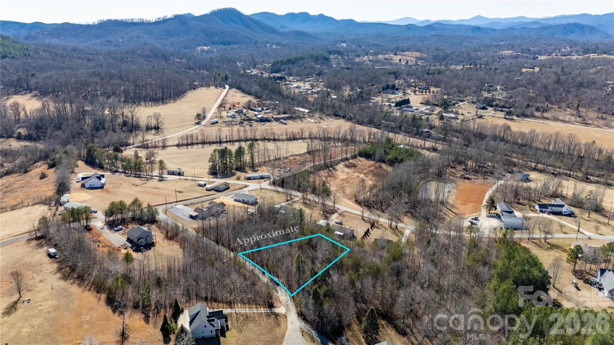 000 Eagles Nest Drive 8 Property Photo 3