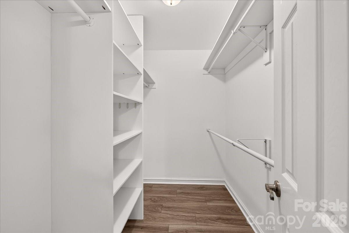 430 Queens Road 221 Property Photo 13