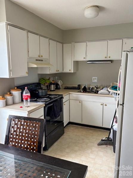1903 Beechtree Court Property Photo 22
