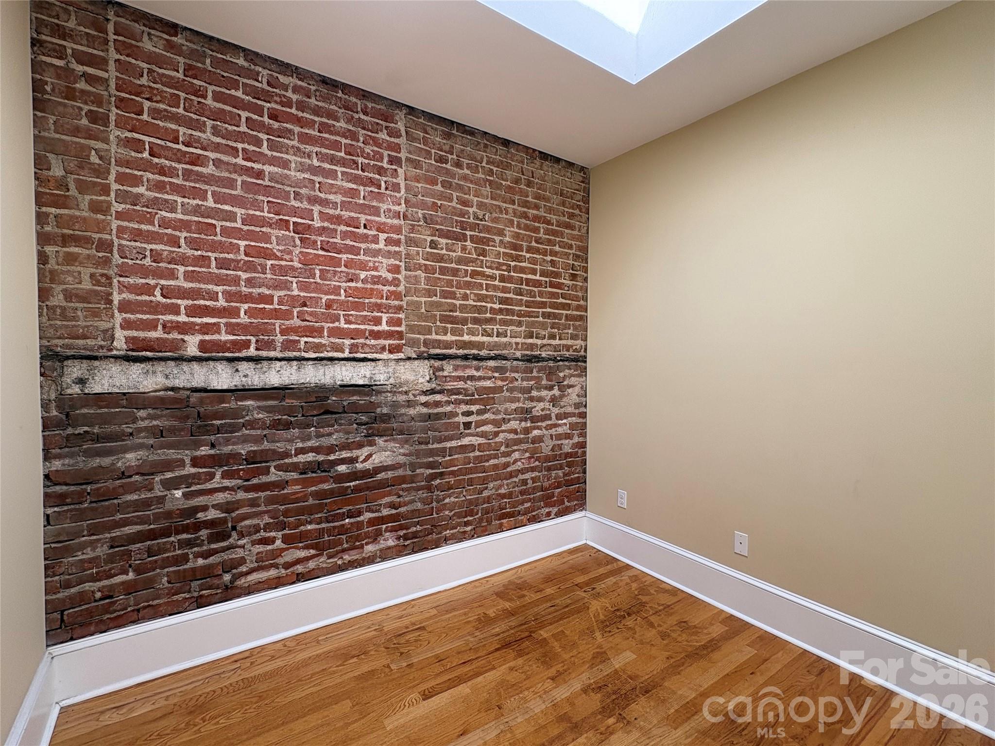 501 N Main Street Property Photo 12