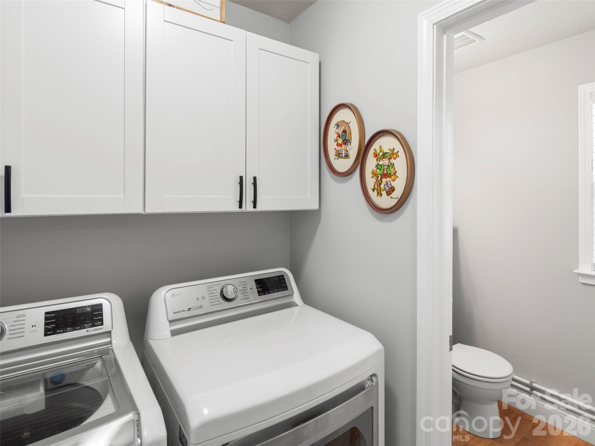 99 Sunny Meadows Boulevard Property Photo 13