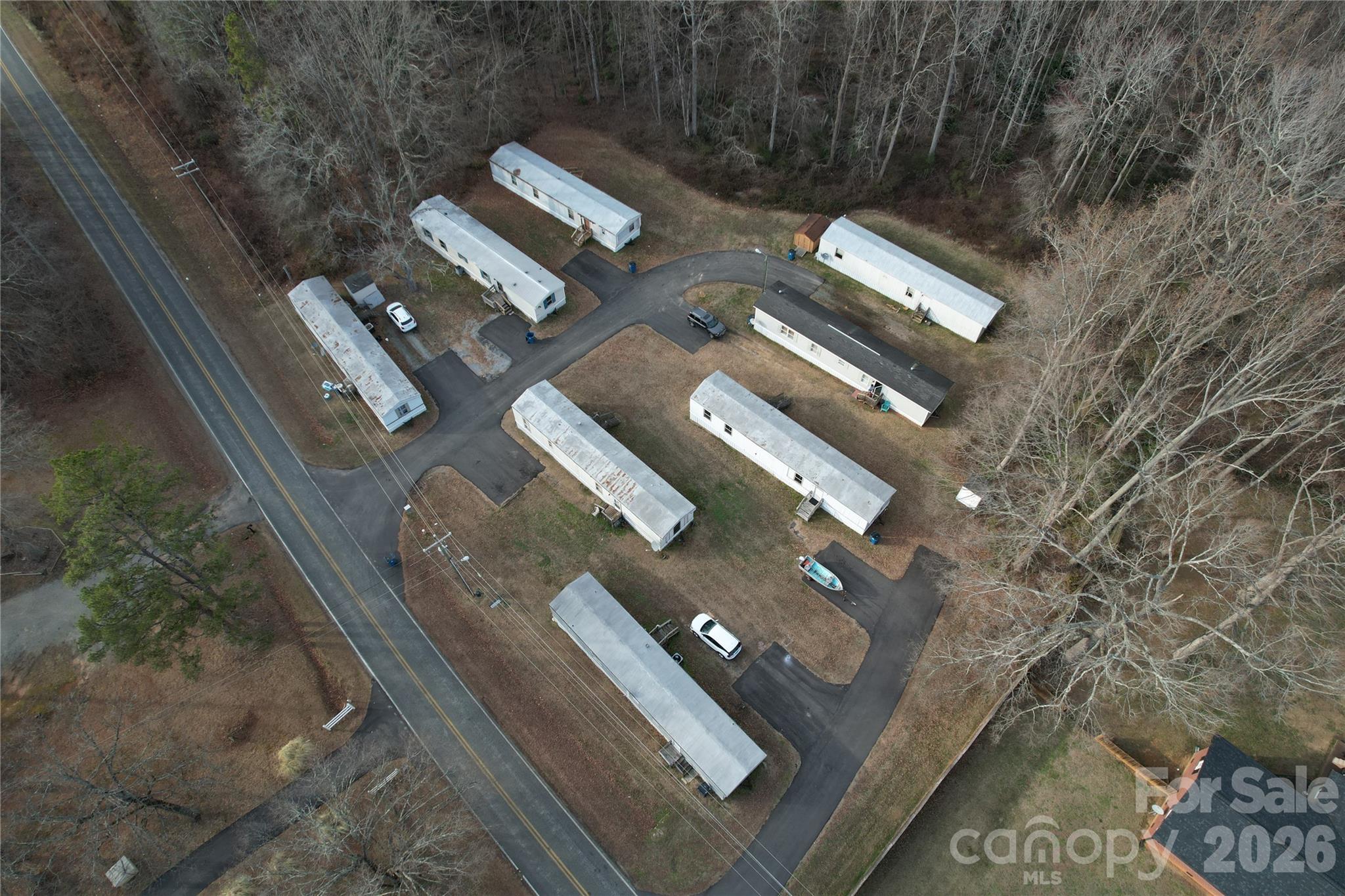 667 Webb Road Property Photo 2