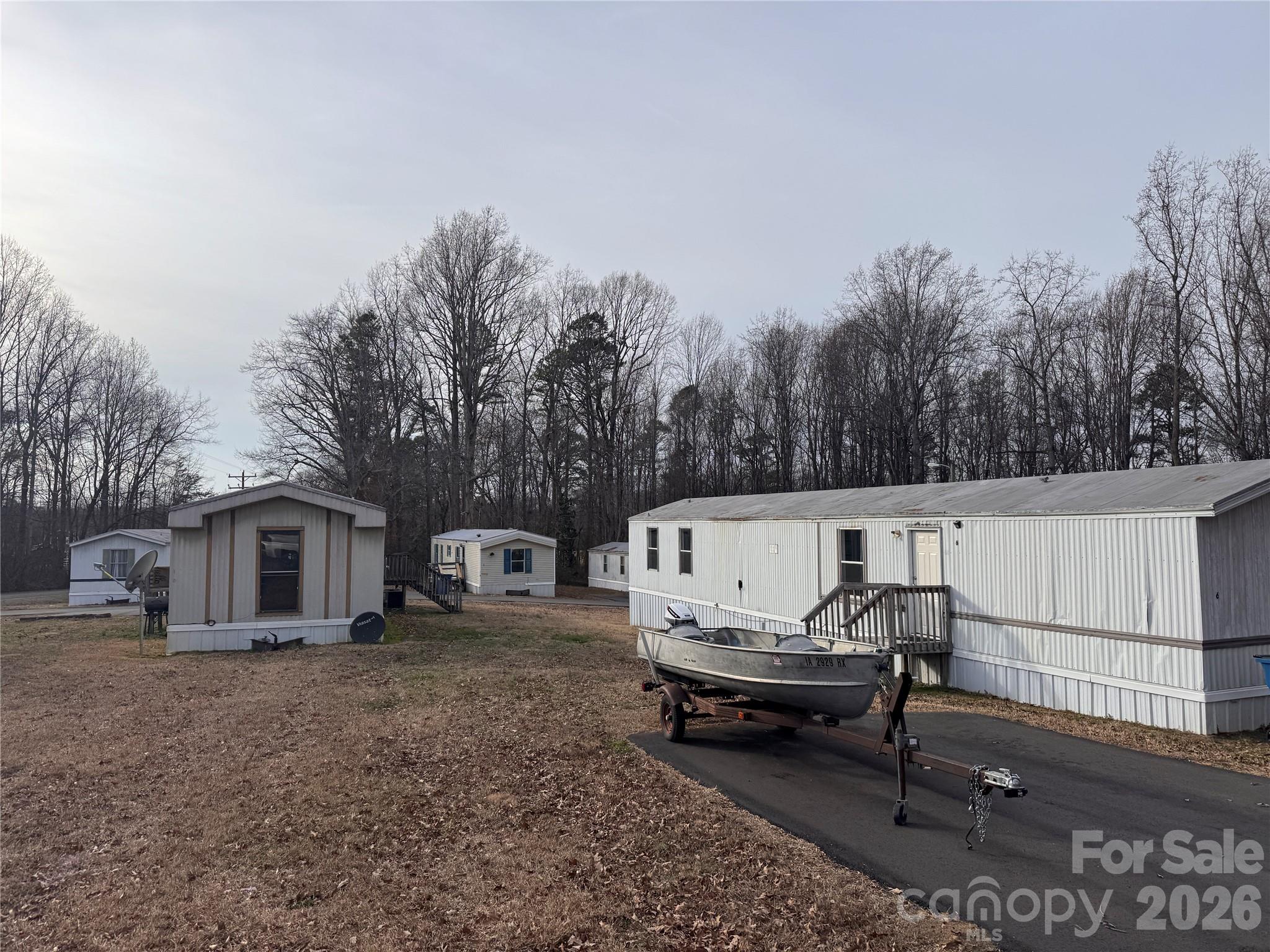 667 Webb Road Property Photo 9