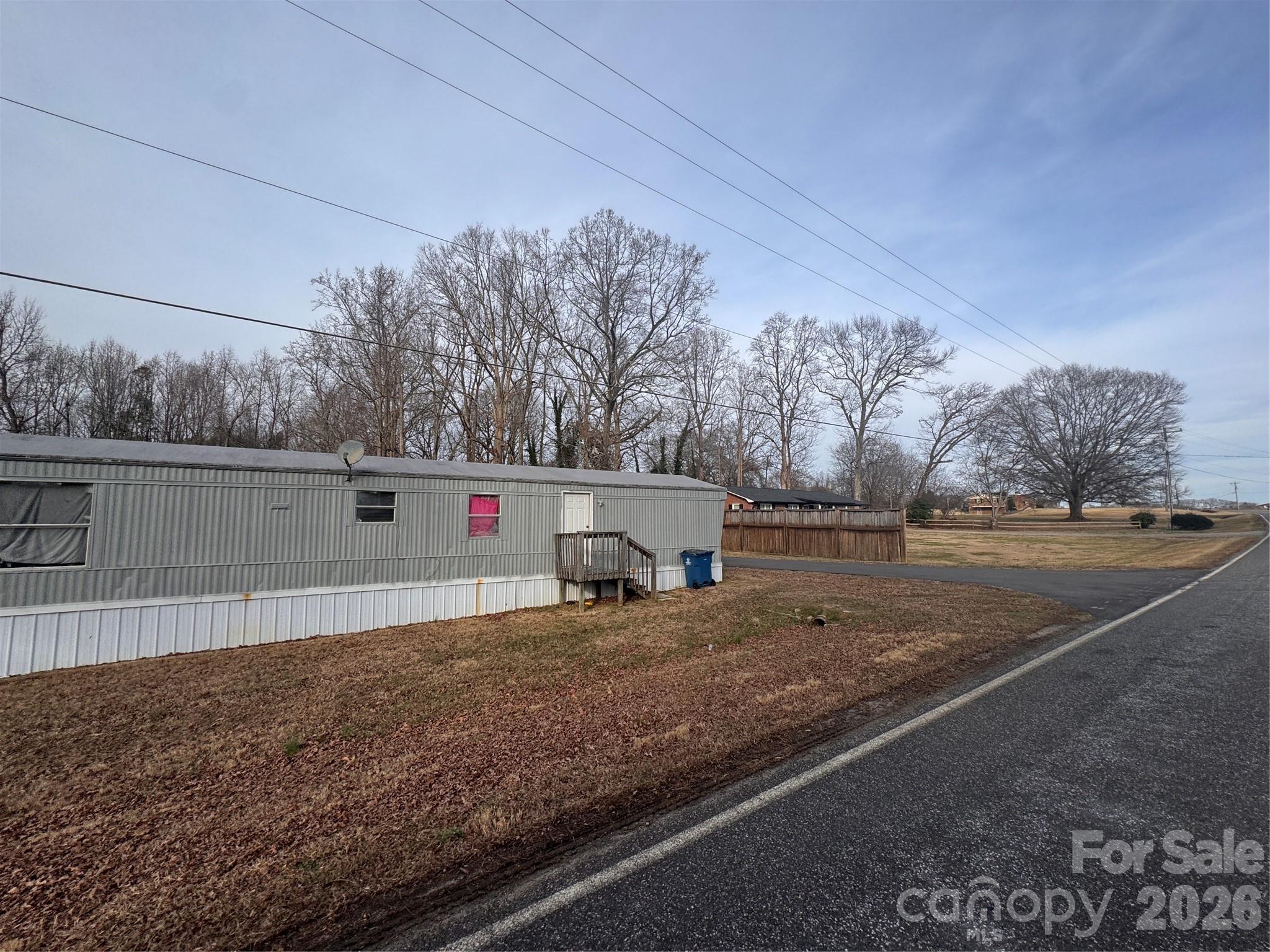 667 Webb Road Property Photo 10