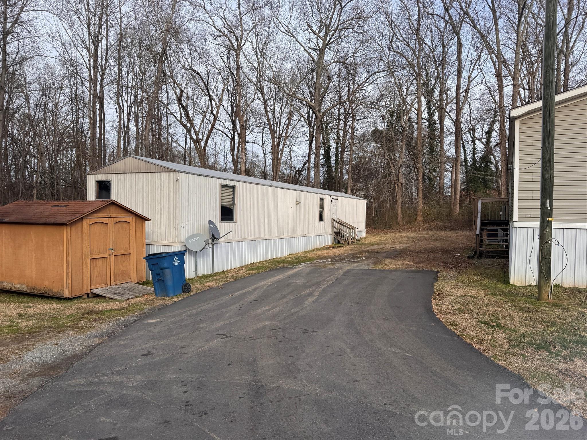 667 Webb Road Property Photo 15