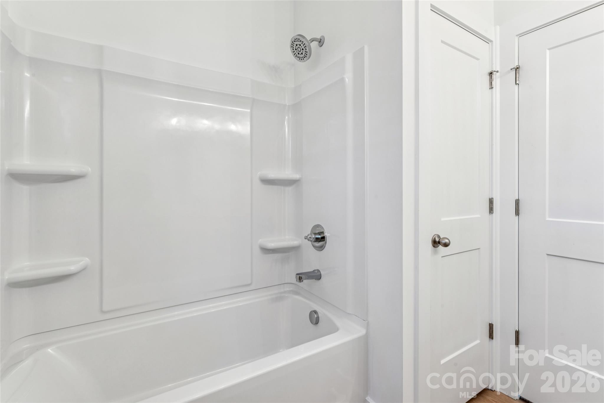 400 Lincoln Street Property Photo 21