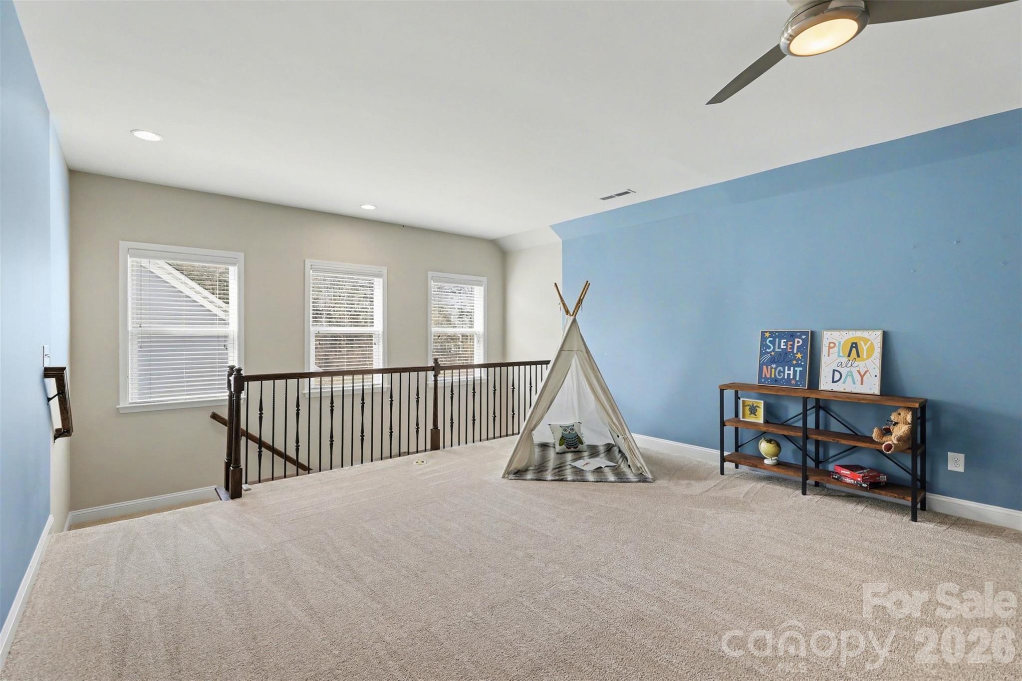 9528 Horsebit Lane Property Photo 16