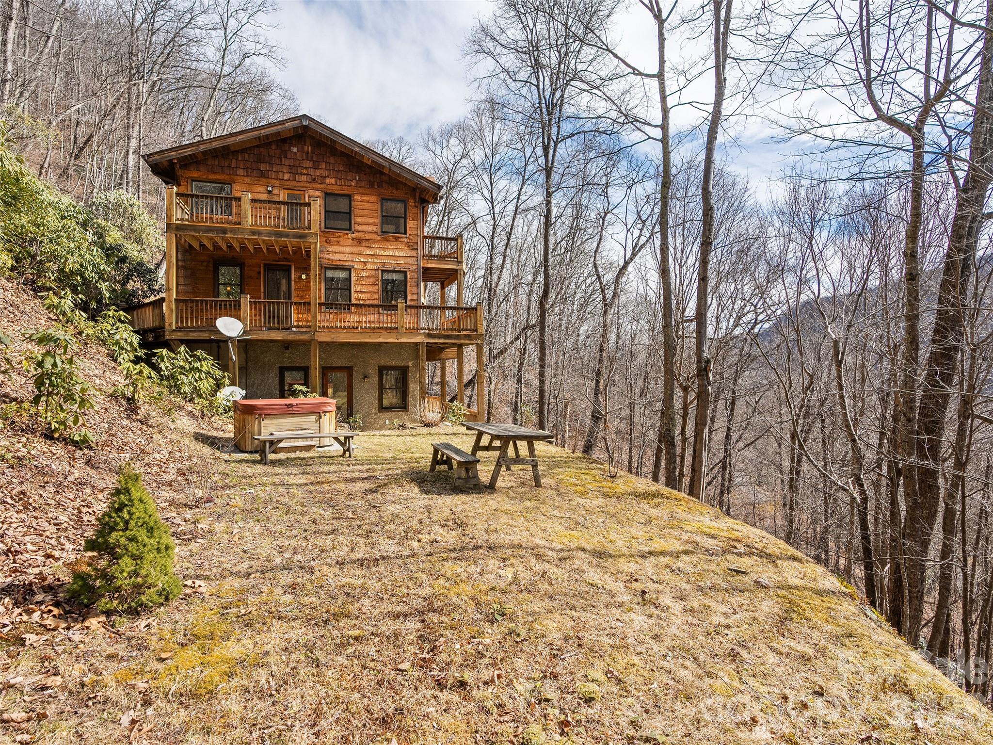 173 Heavenview Point Property Photo 46