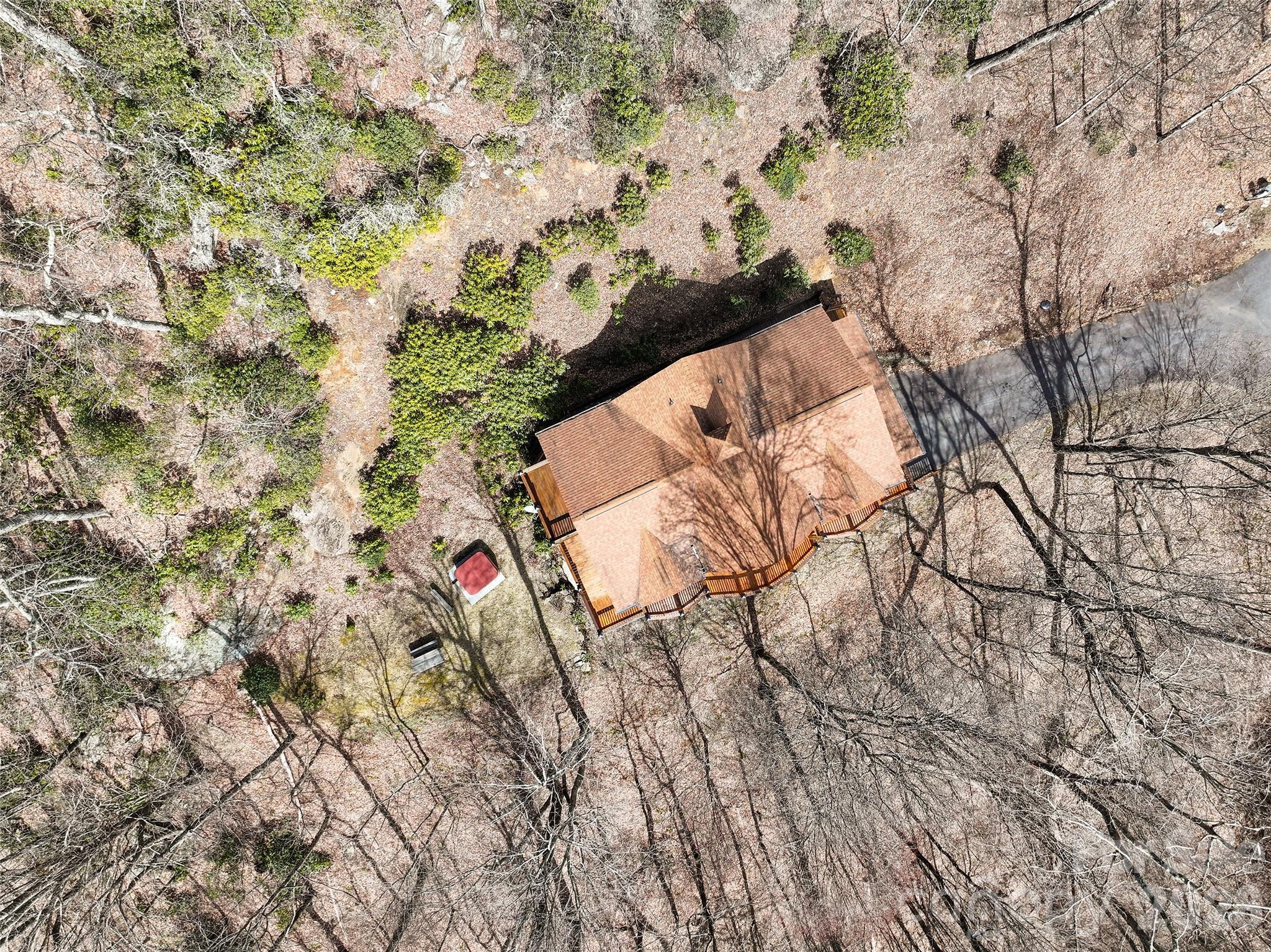 173 Heavenview Point Property Photo 47