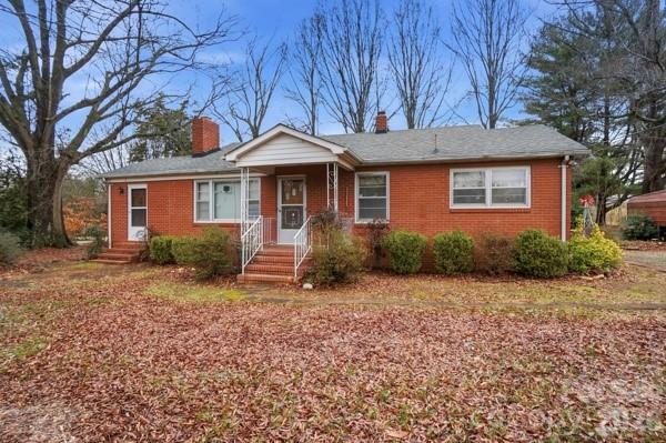 3704 Weddington Road Property Photo 3