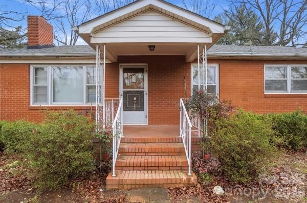 3704 Weddington Road Property Photo 5