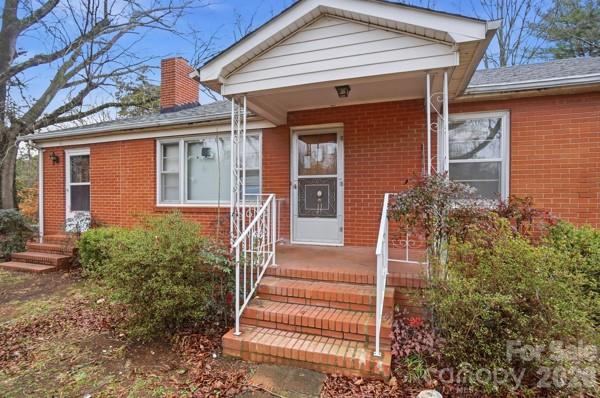 3704 Weddington Road Property Photo 7