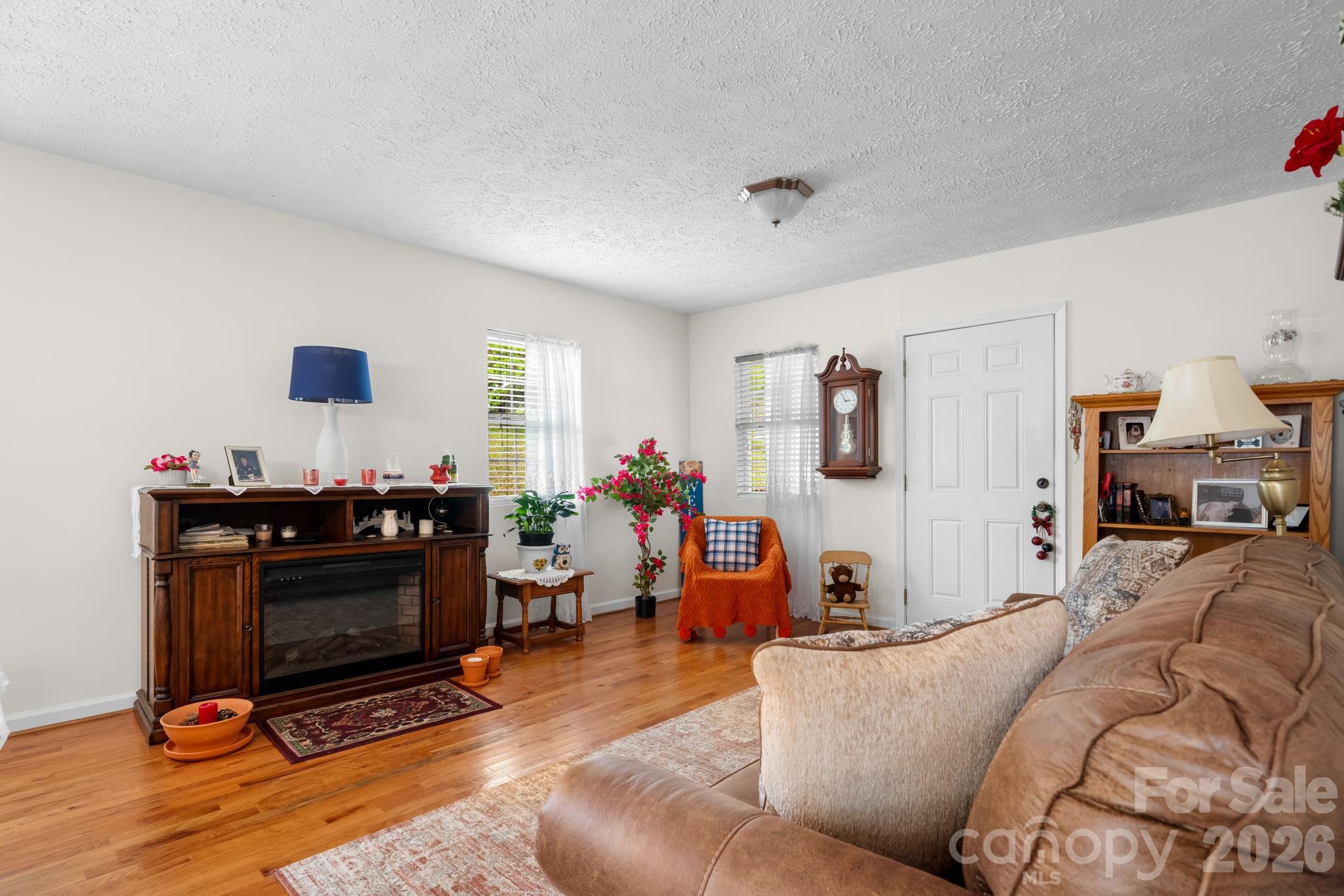 625 Milton Avenue Property Photo 3