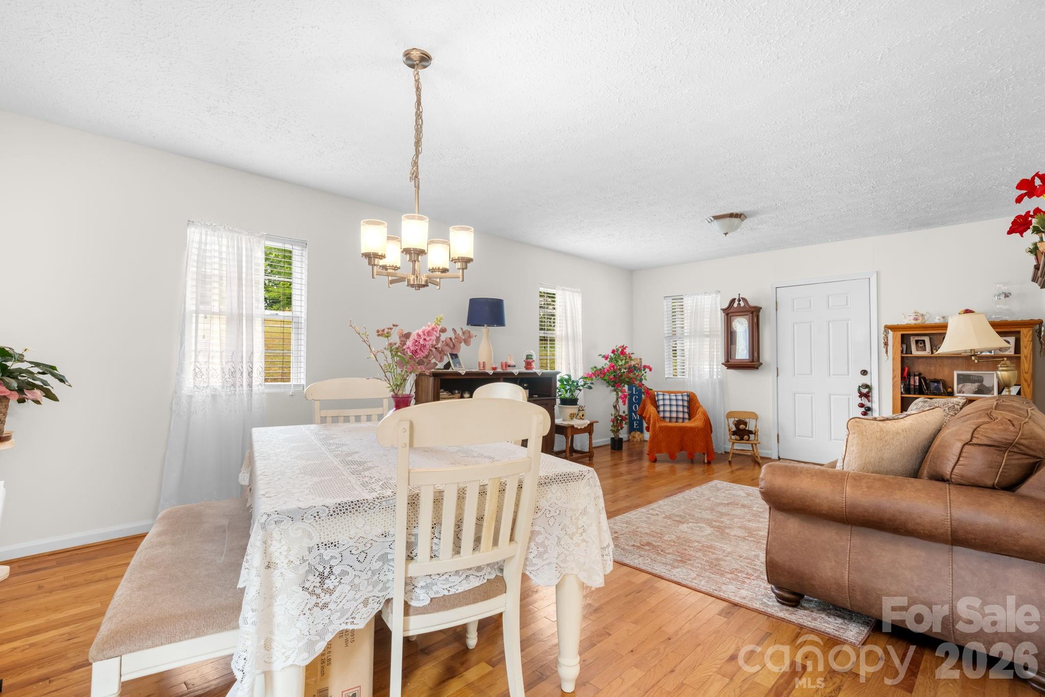 625 Milton Avenue Property Photo 6