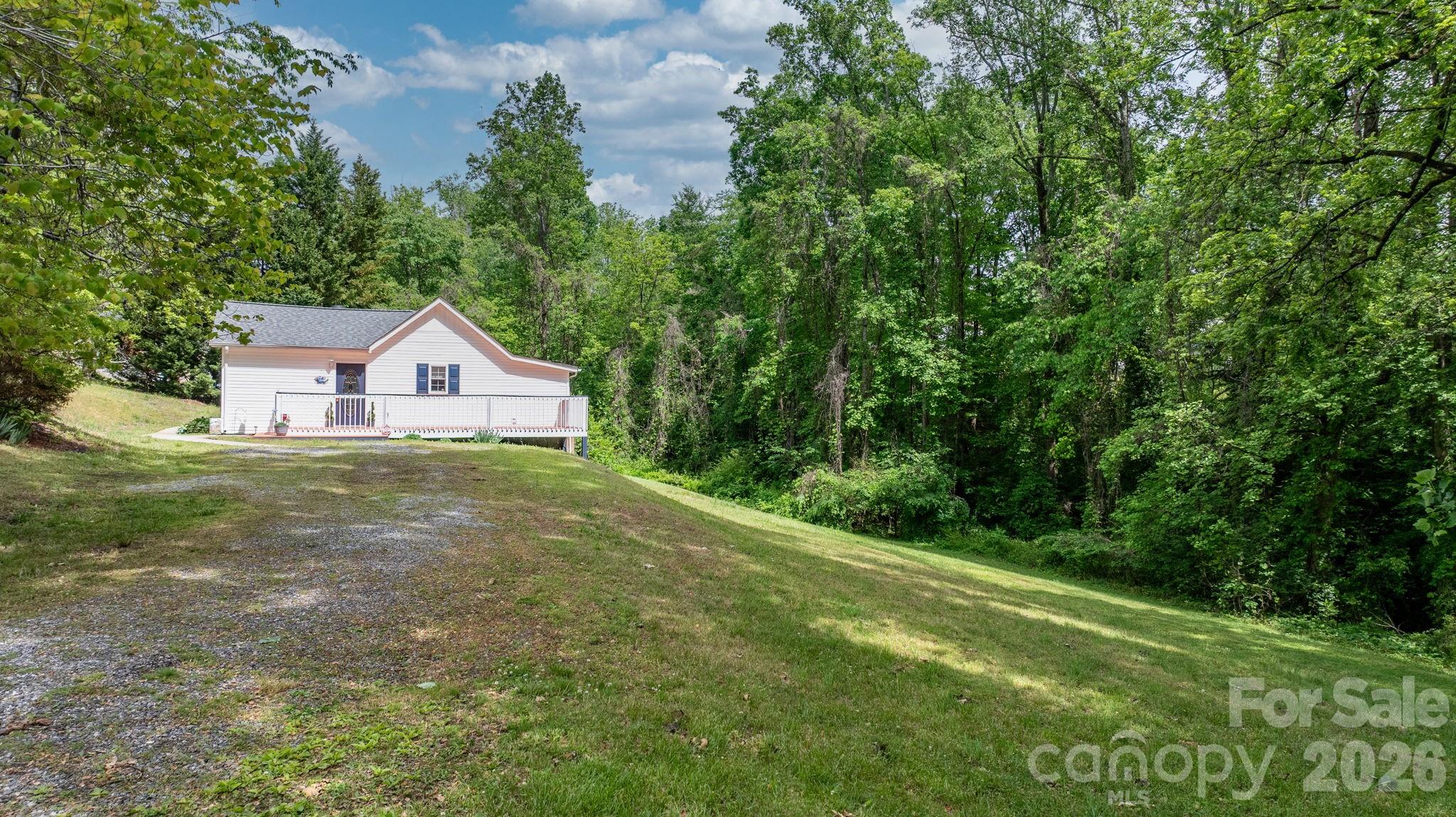 625 Milton Avenue Property Photo 20