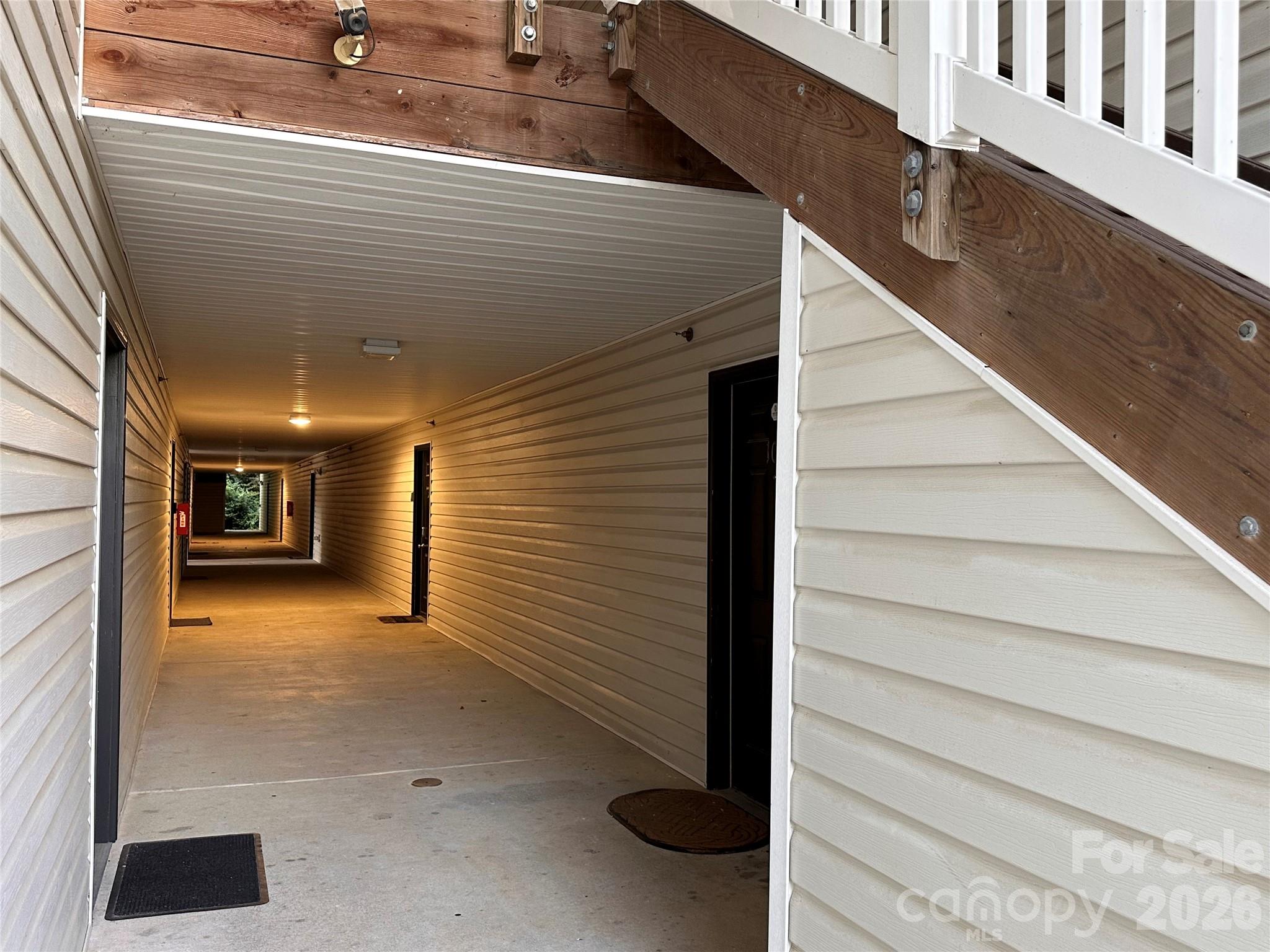 5236 Hilltop Road Property Photo 3