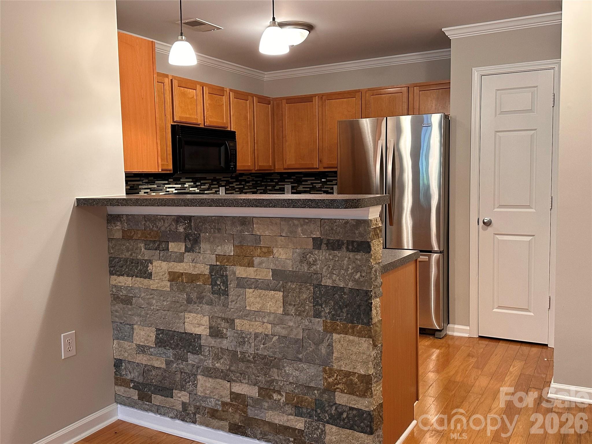 5236 Hilltop Road Property Photo 7