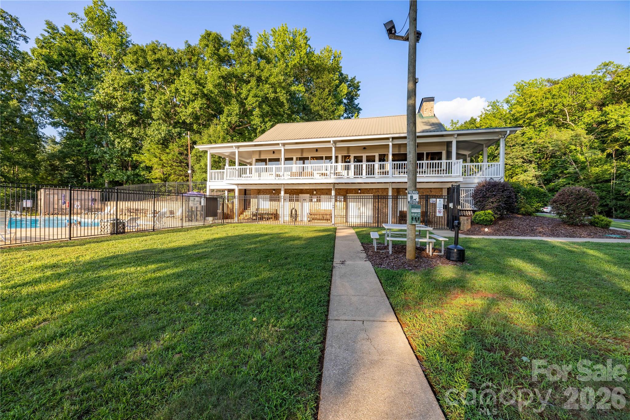 123 Chapel Hill Drive Property Photo 22