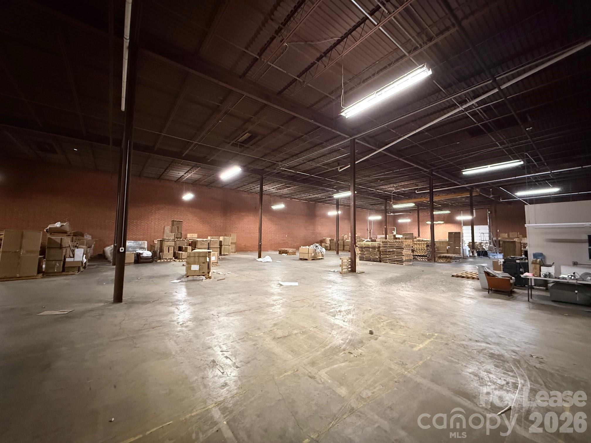 502 W 25th Street Property Photo 7