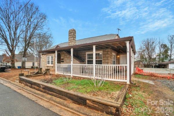 204 W C Avenue Property Photo 3