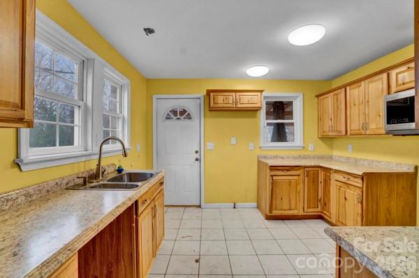 204 W C Avenue Property Photo 12