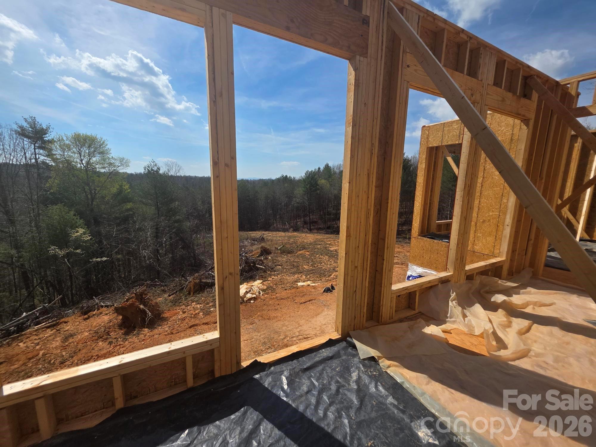 2127 Robert Drive 19 20 Property Photo 4