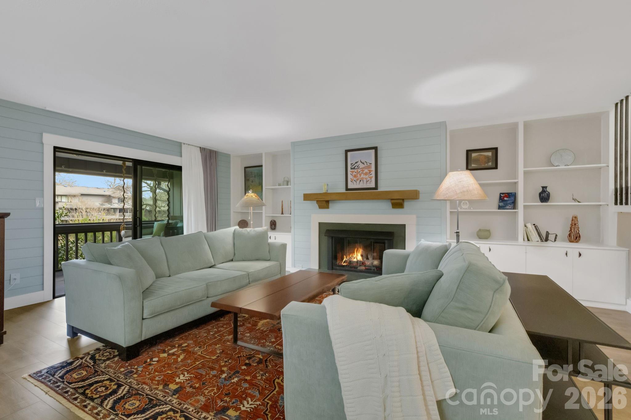 403 Crowfields Drive Property Photo 4