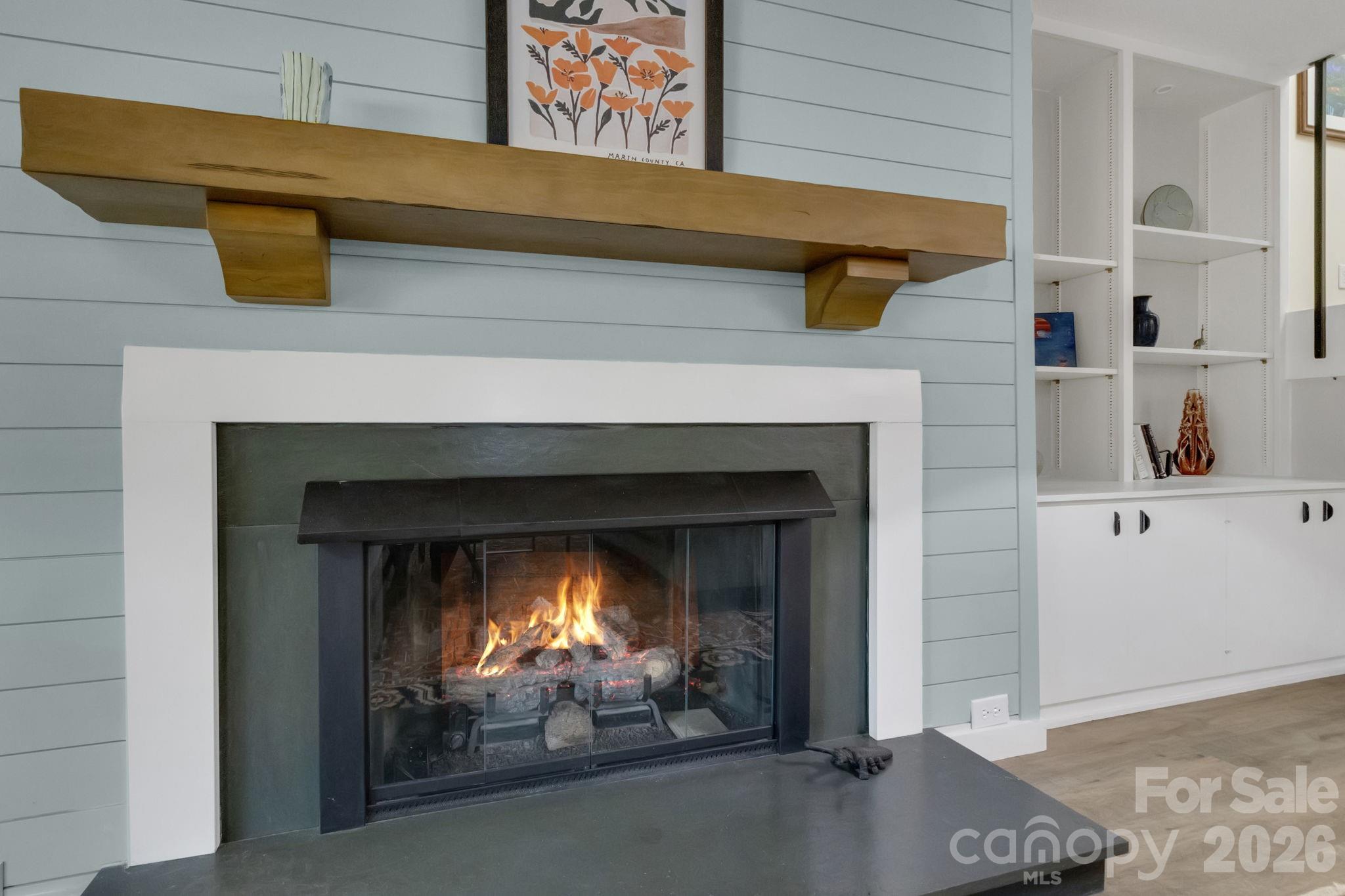 403 Crowfields Drive Property Photo 9