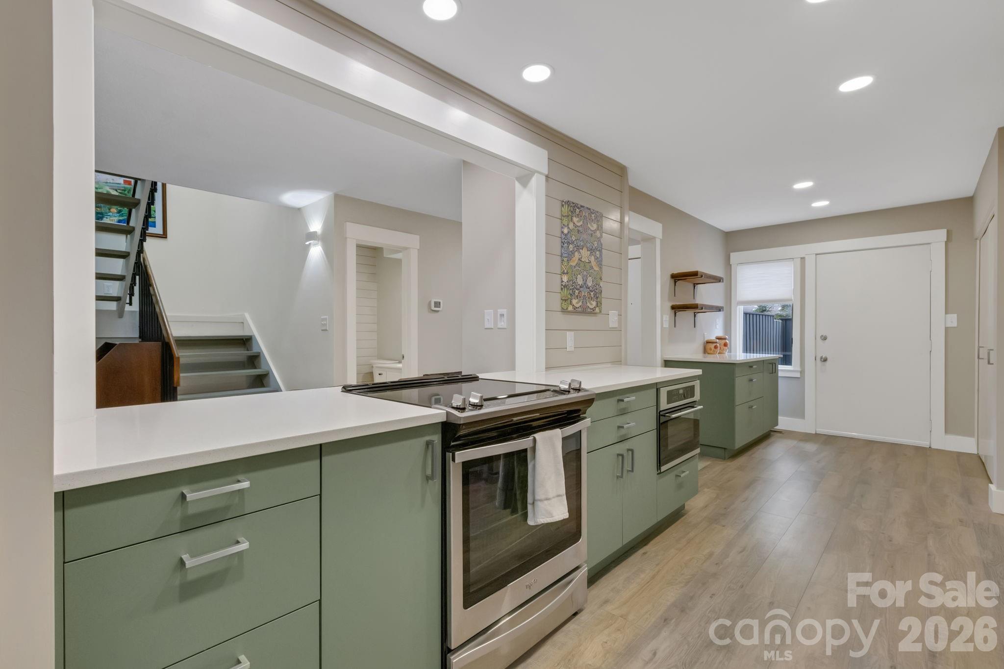 403 Crowfields Drive Property Photo 14