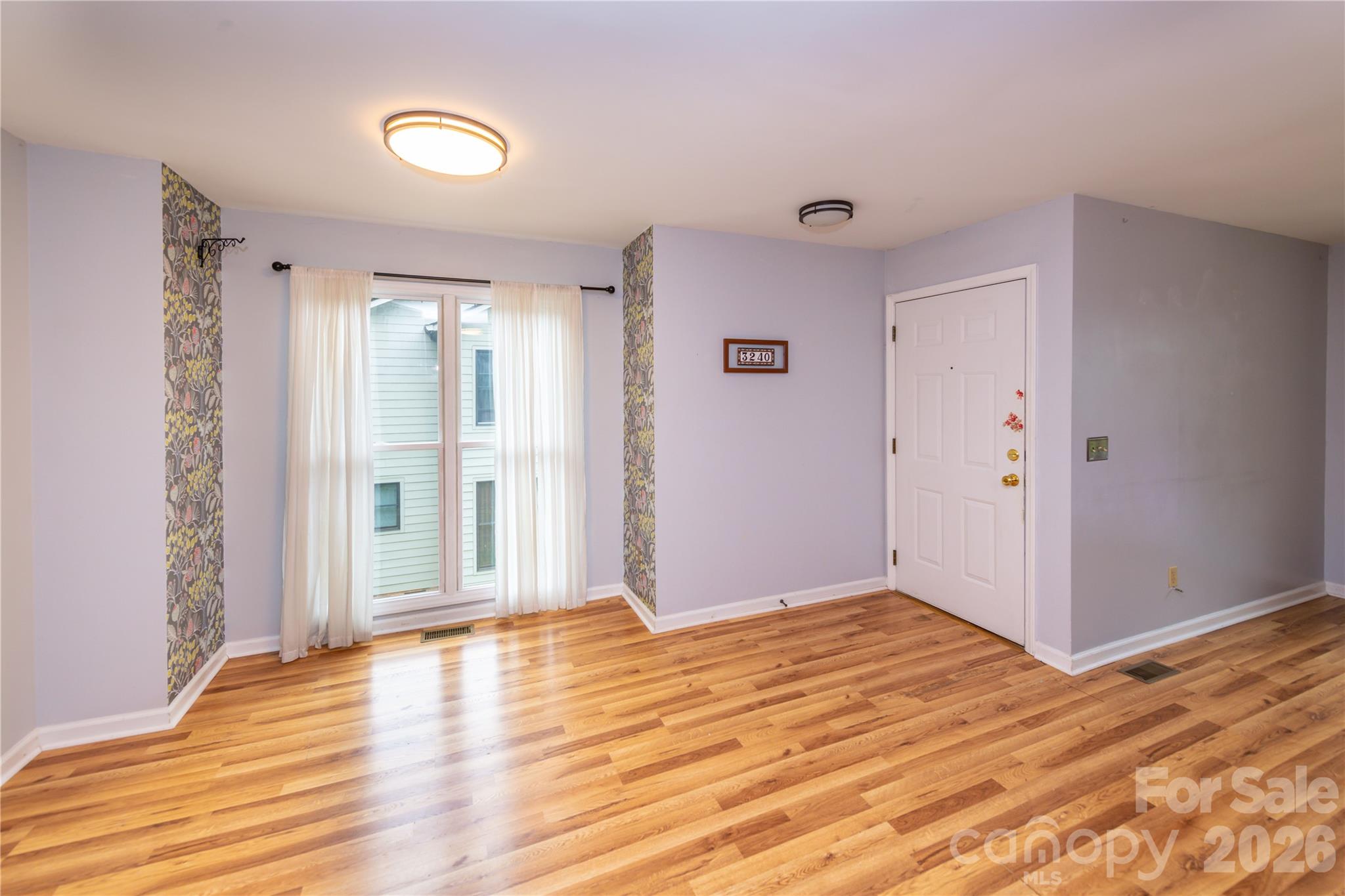 3240 Carlyle Drive Property Photo 16