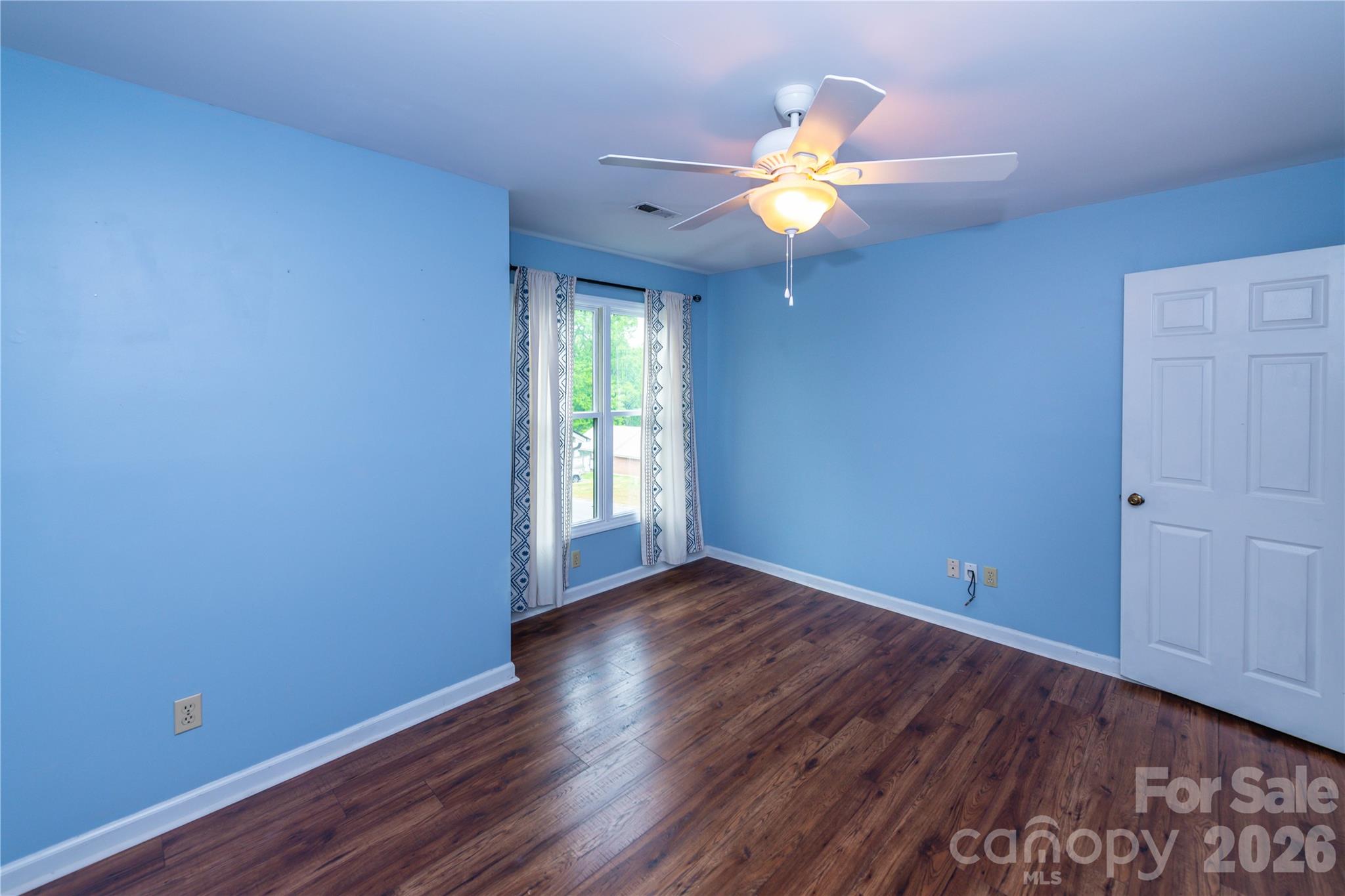 3240 Carlyle Drive Property Photo 35