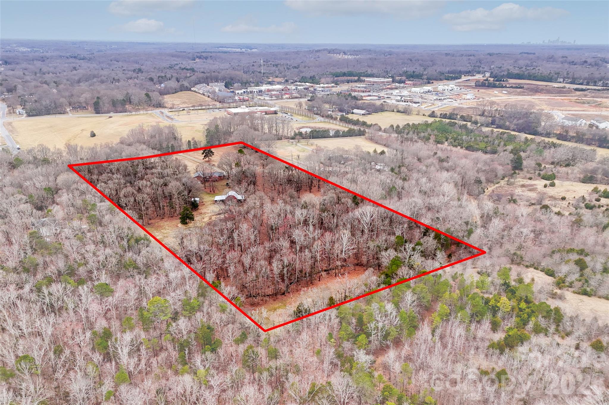 9201 Mccorkle Lane Property Photo 3