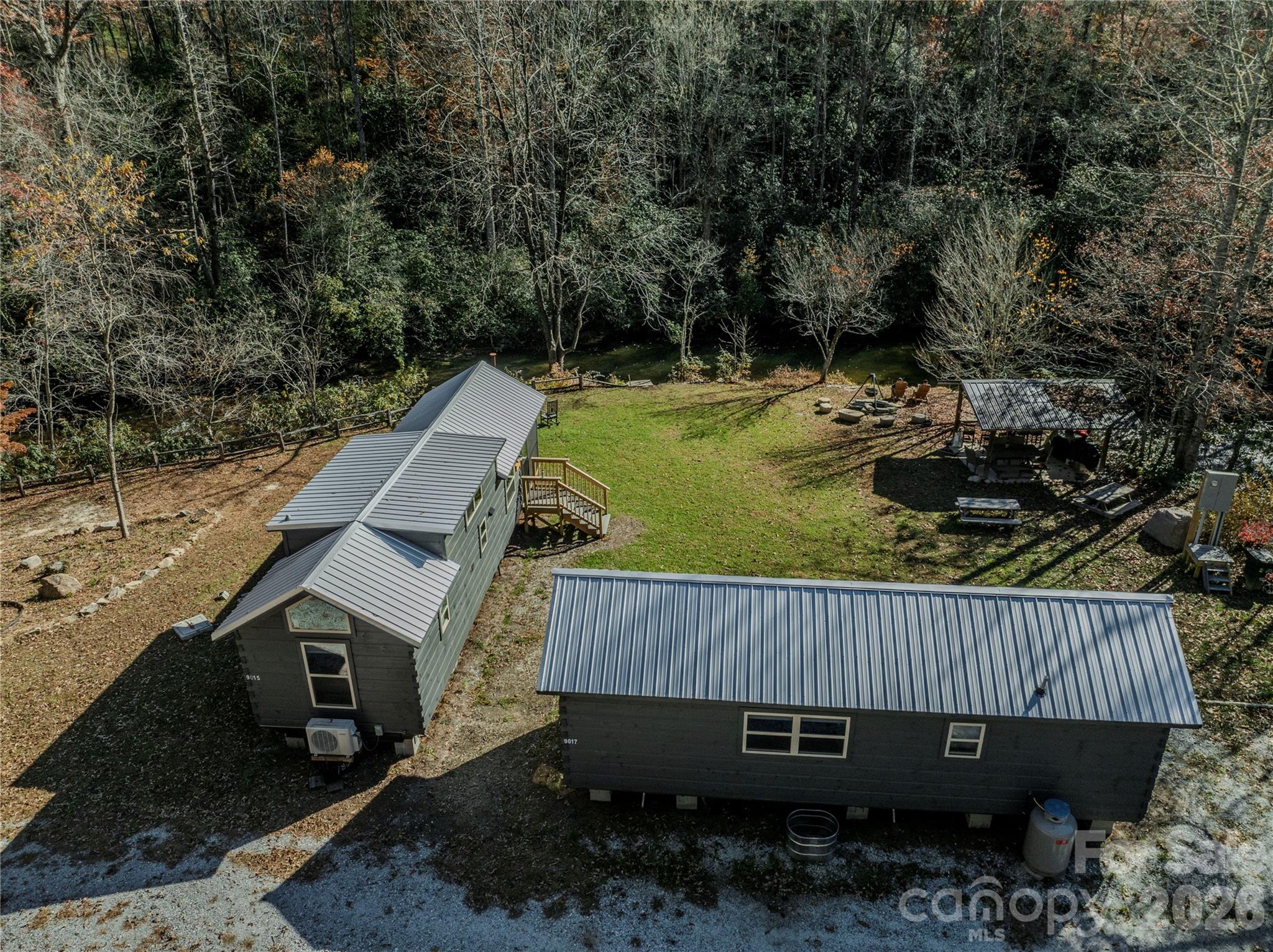 9017 E East Fork Road Property Photo 37