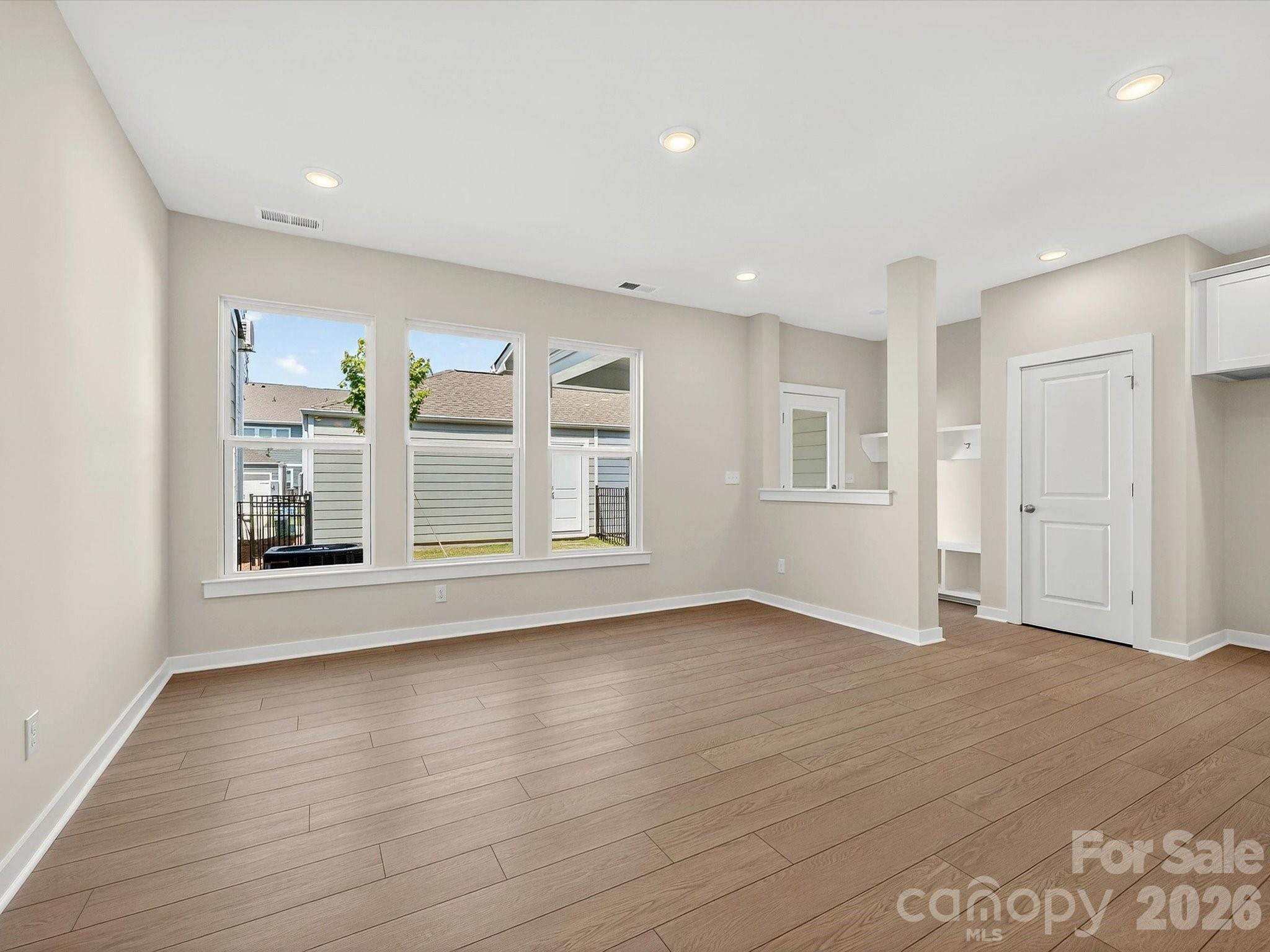 11427 Prosperity Church Road Property Photo 9