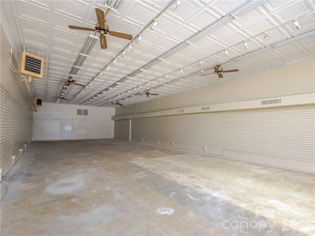 37 E Main Street Property Photo 4