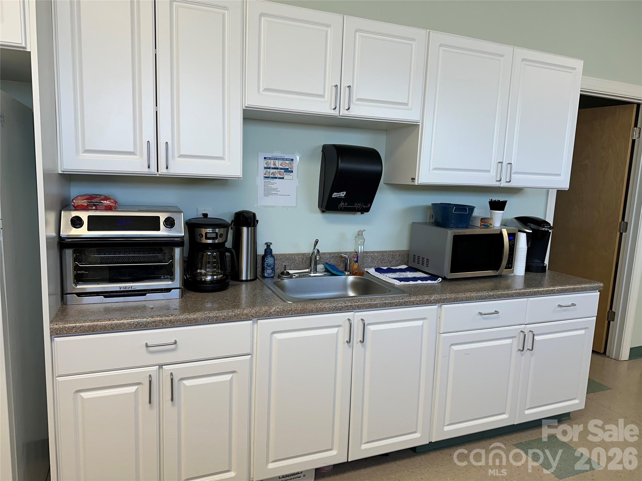 527 West Park Circle Property Photo 19