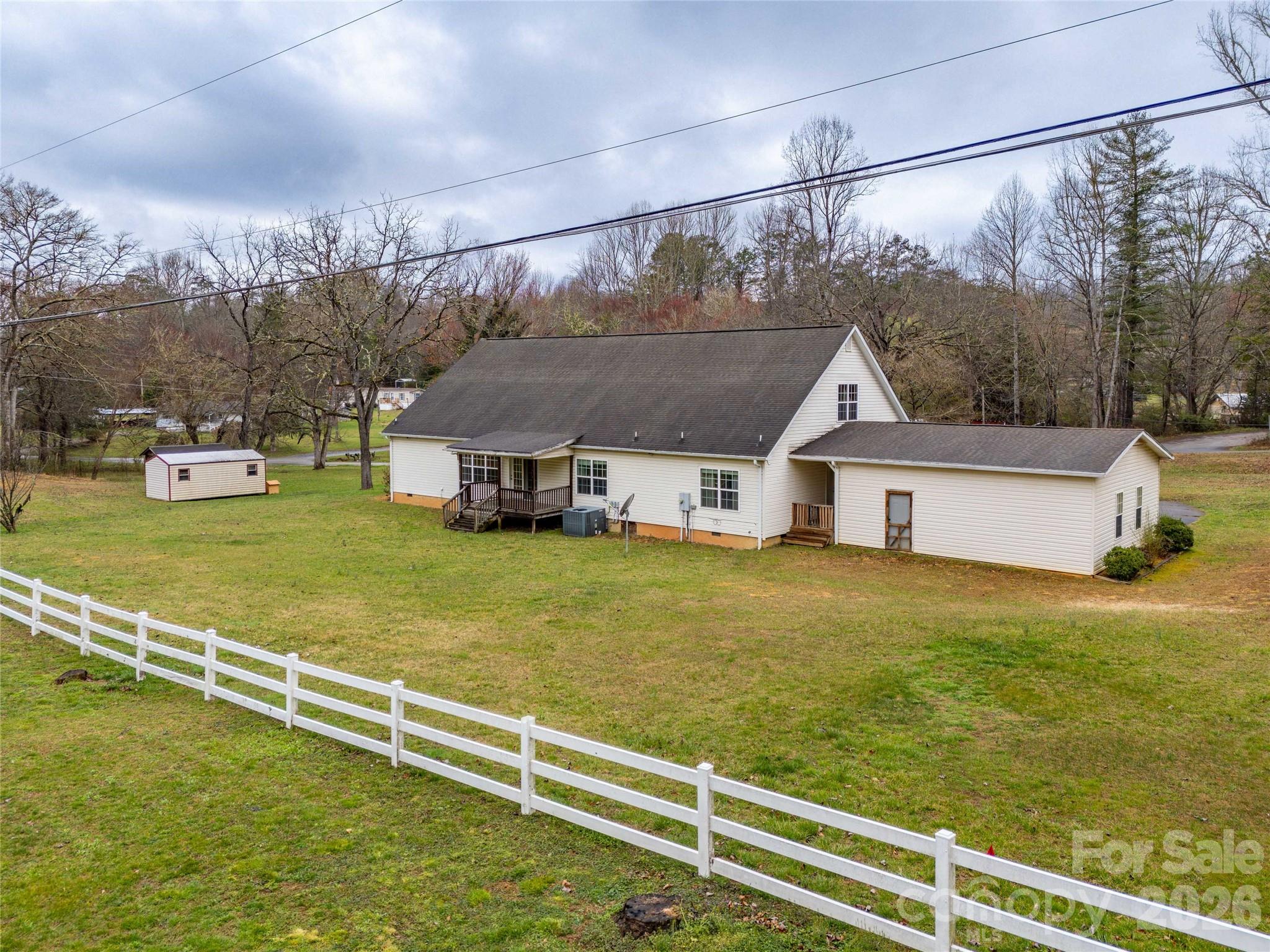 1564 Camp Creek Road Property Photo 7
