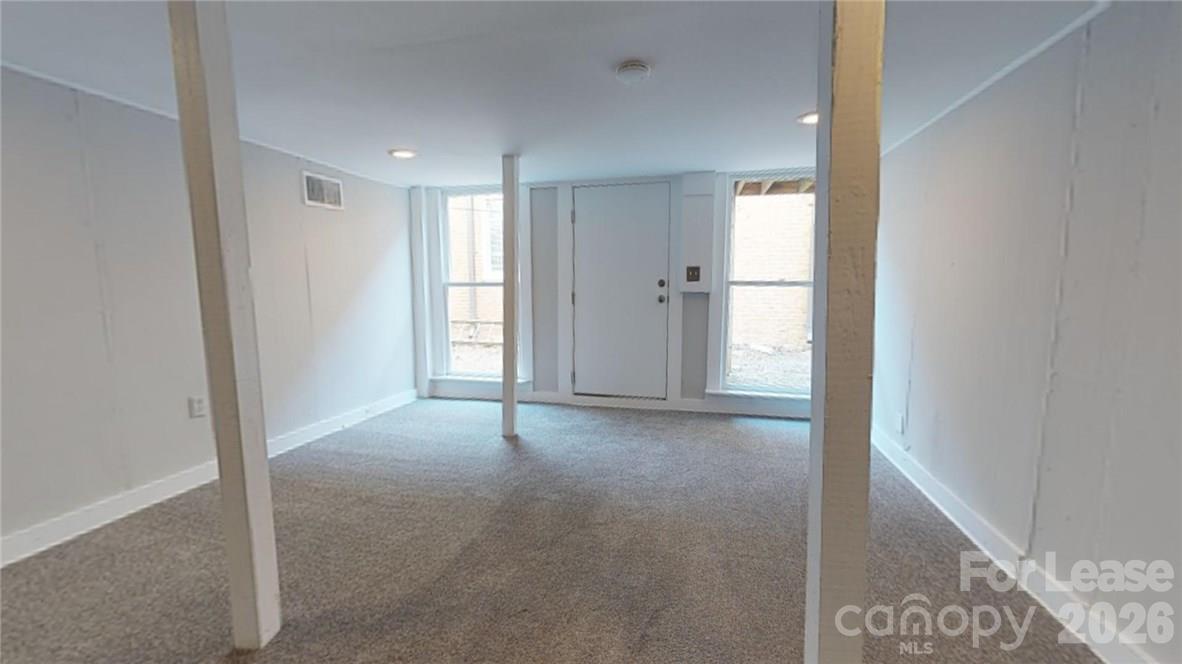 428 Hawthorne Lane 7 Property Photo 3