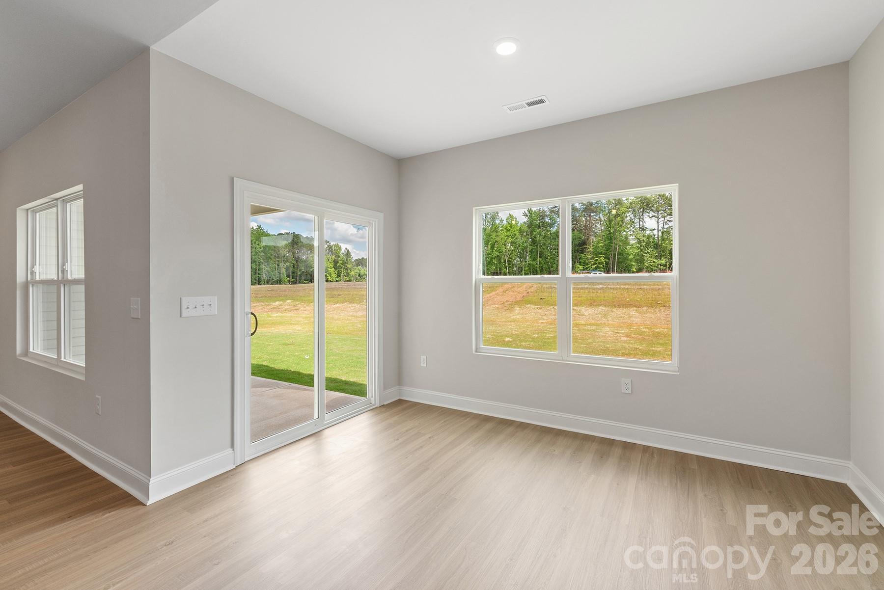 6738 Fairford Drive Property Photo 8